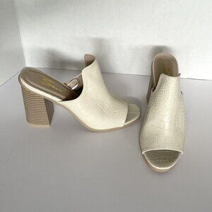 Seven7‎ Women's Isabella Mule Cream Crocodile Blocked Heel Size 7.5 New